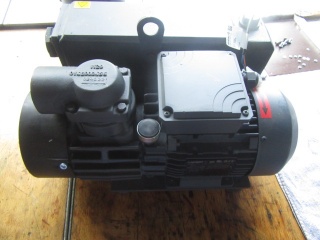 VACUUM PUMP BUSCH type KC 0040 D  - NEW